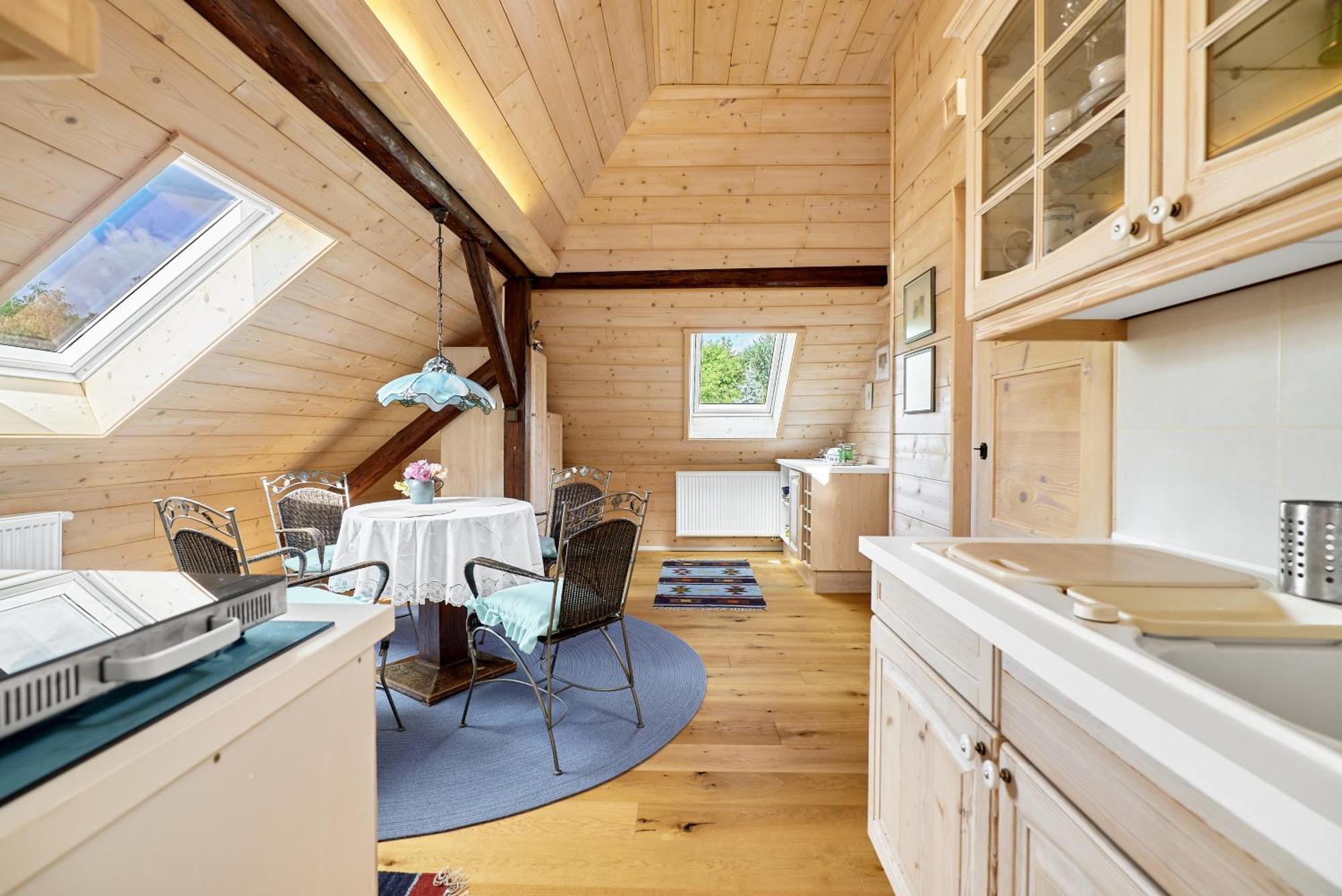 Apartman Dobra Voda Touzim Luaran gambar